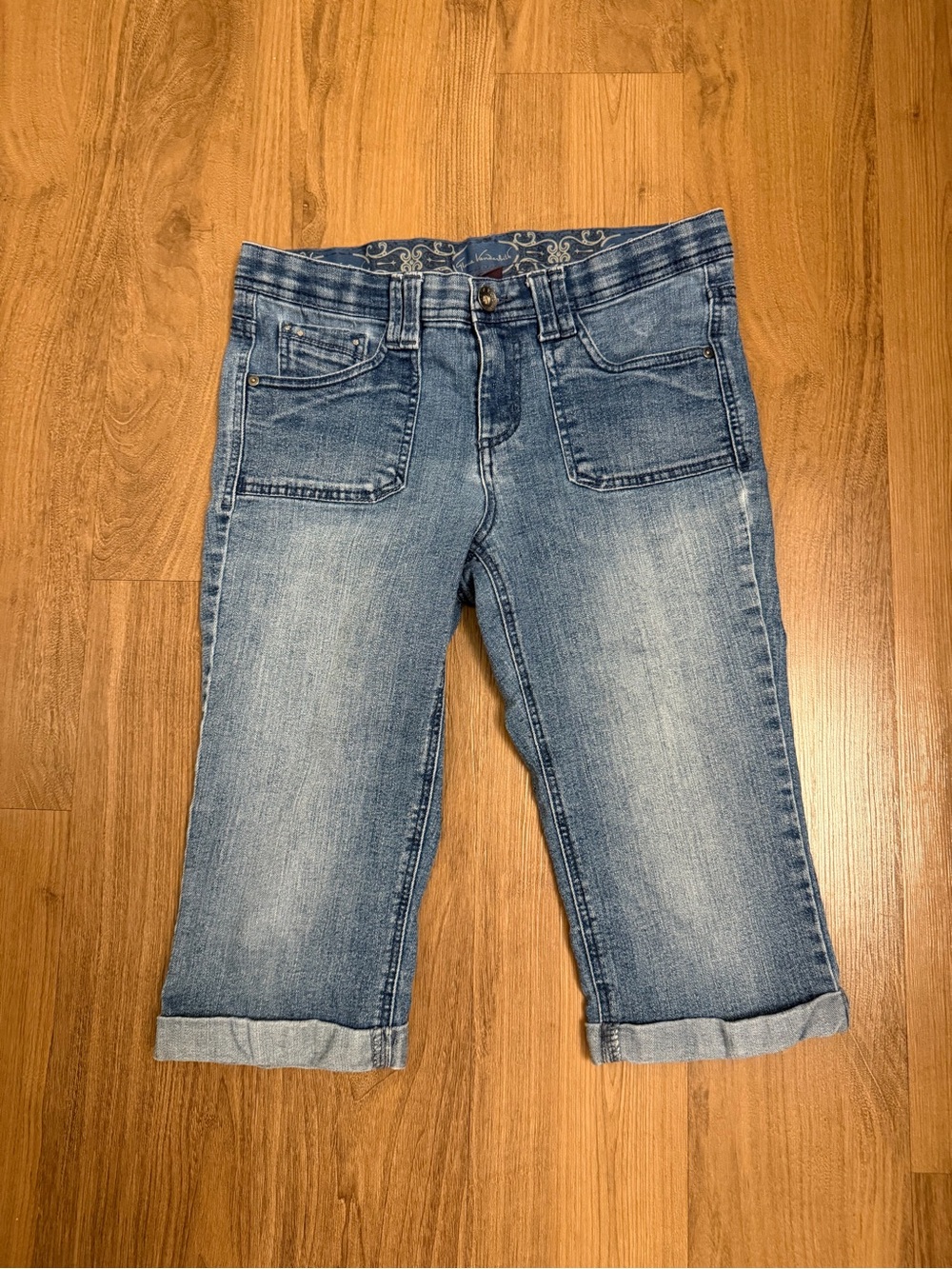 Blue Denim Jean Capris with Rolled Cuff and Rhinestone Pocket Details